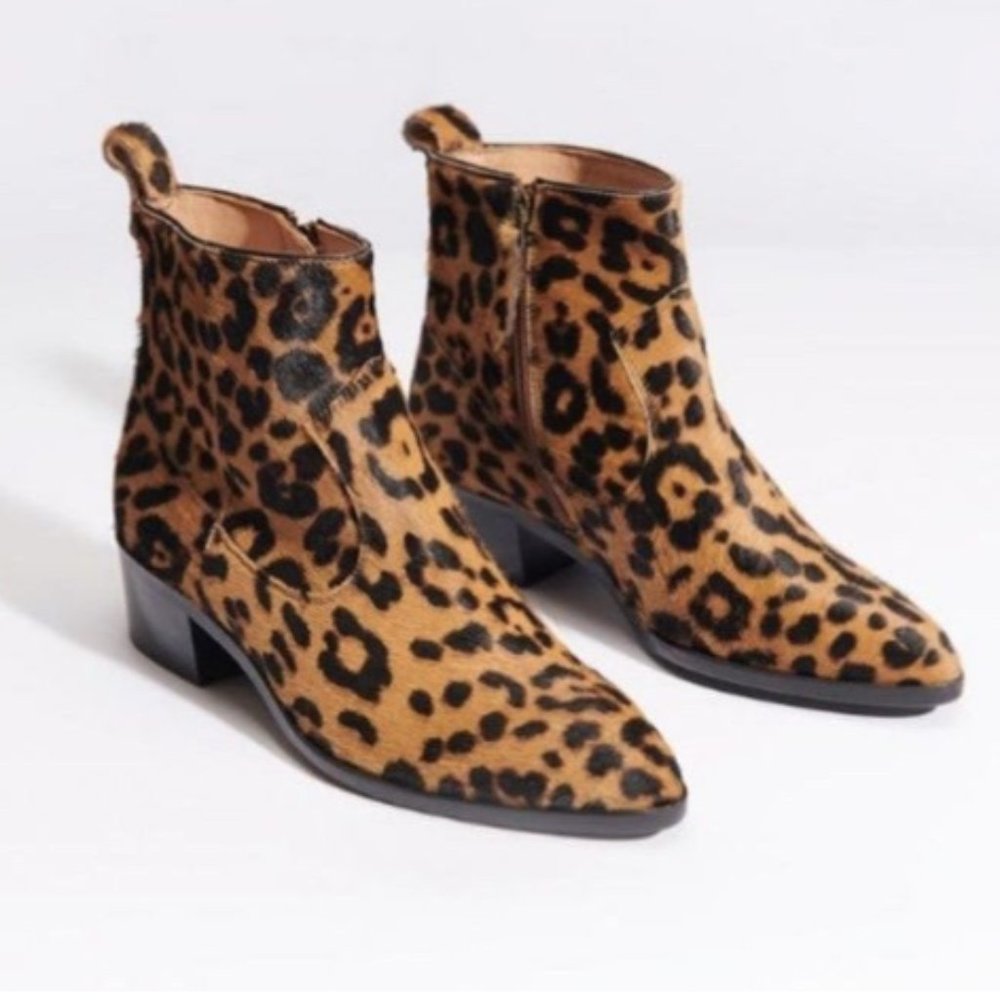 VERONICA BEARD, Leopard Calf Hair Bootie, Made in Italy. Org $650. Size 7